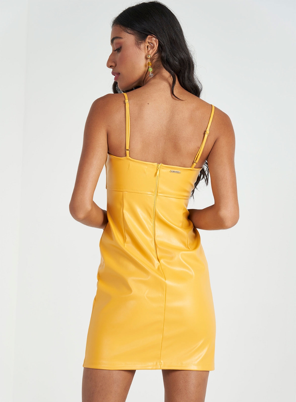1469121_vestido-com-recortes-em-pu-440111996_z2_637987414964254438