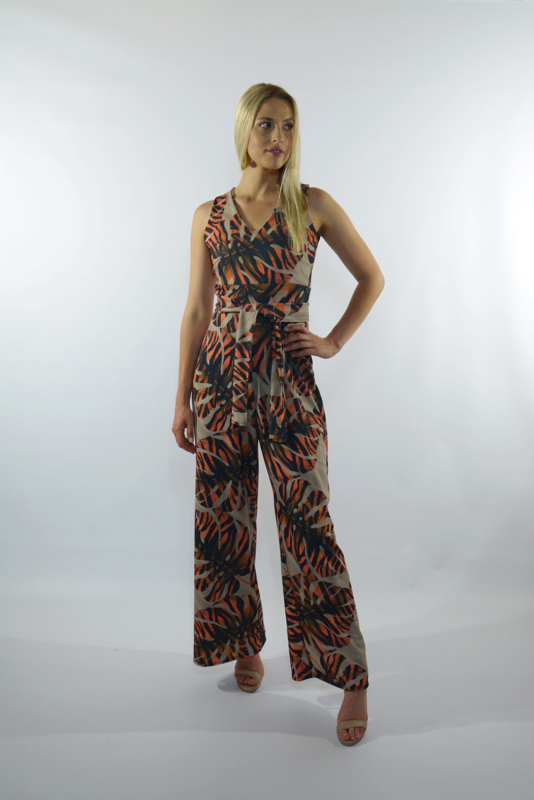 Junglejumpsuit2__fdfdd9