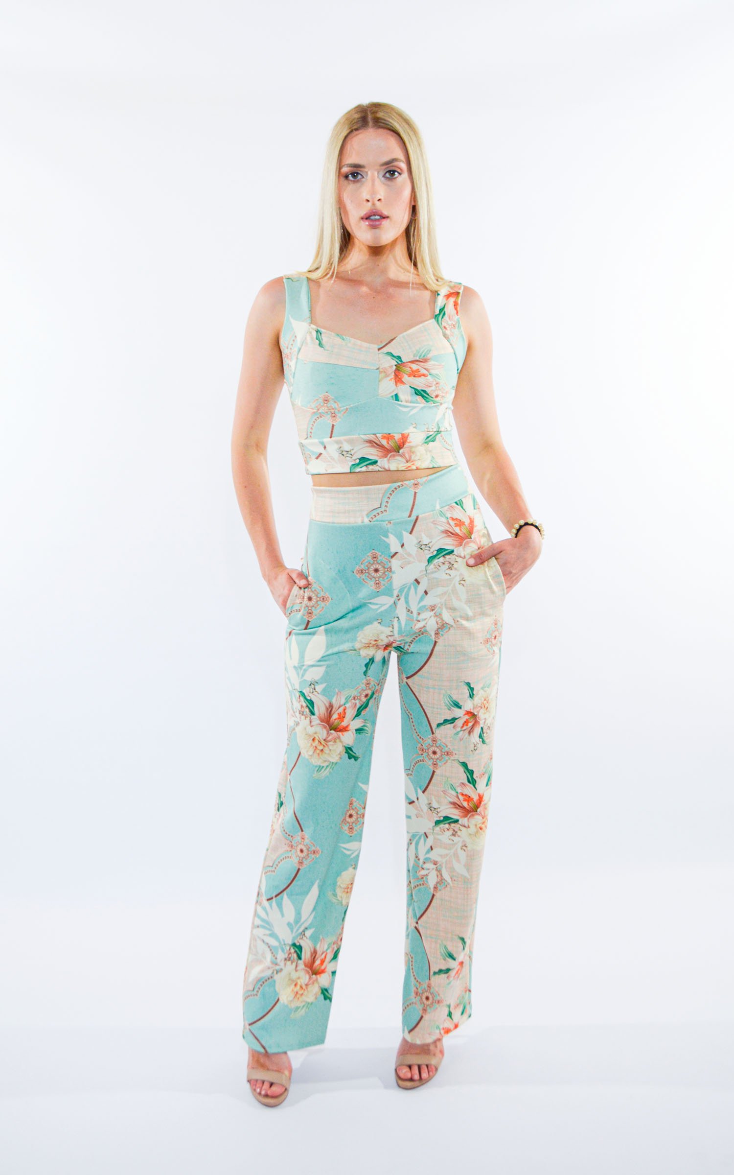 Tanyatwopiece1__9889e2
